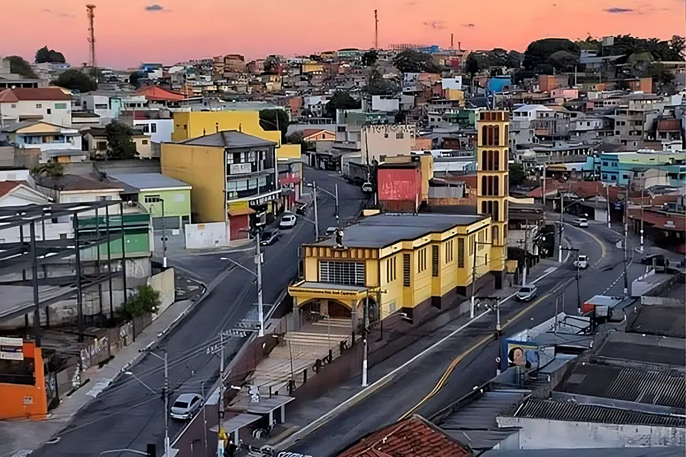 Imagem panorâmica do centro do Capão Redondo.